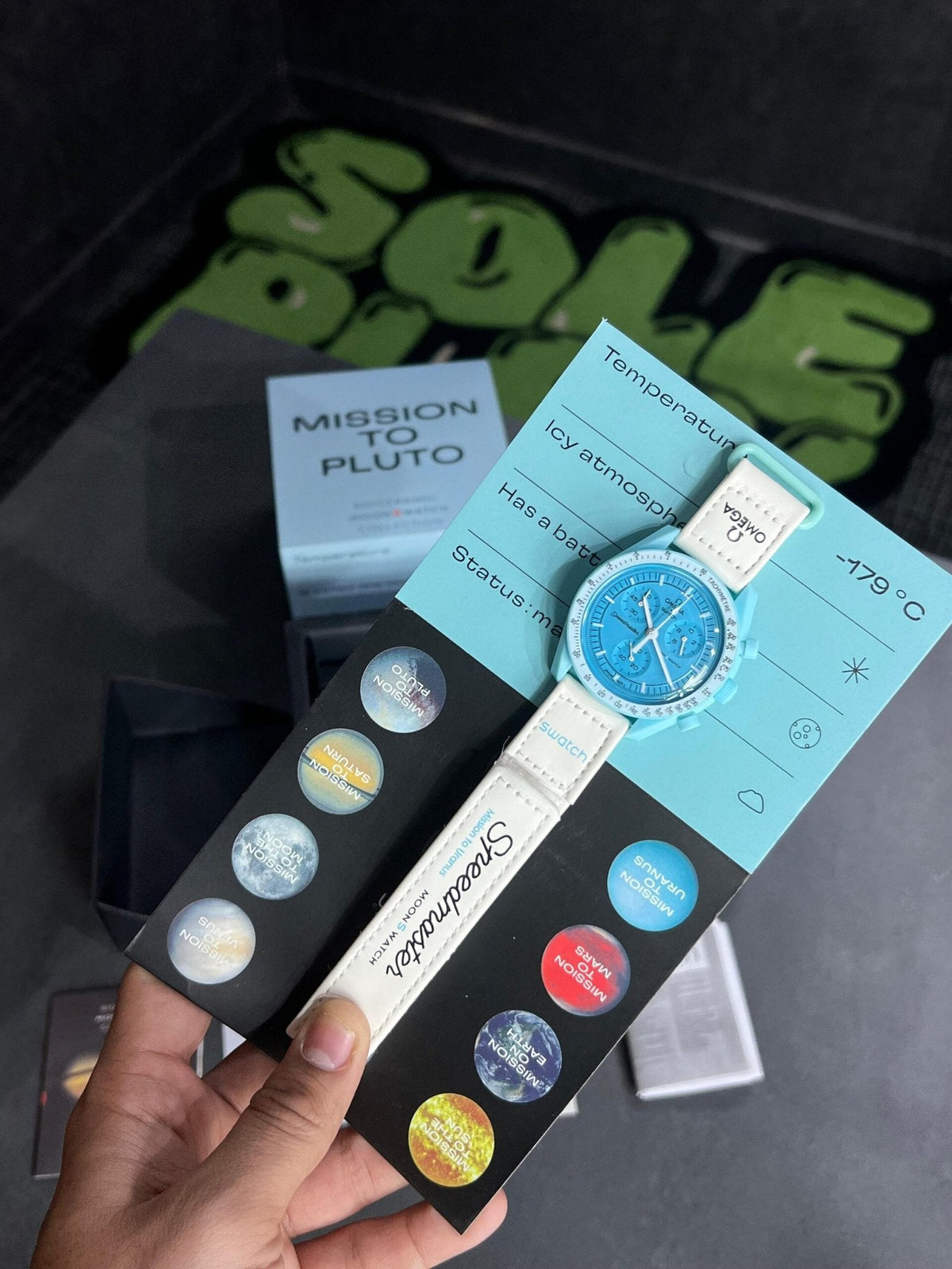 Swatch X Omega Bioceramic Moonswatch Mission To The Moon Uranus With Kit - View 7