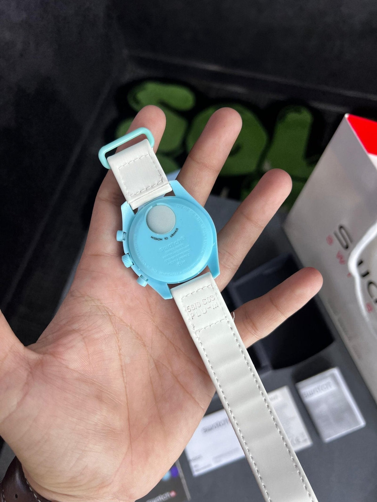 Swatch X Omega Bioceramic Moonswatch Mission To The Moon Uranus With Kit - View 6