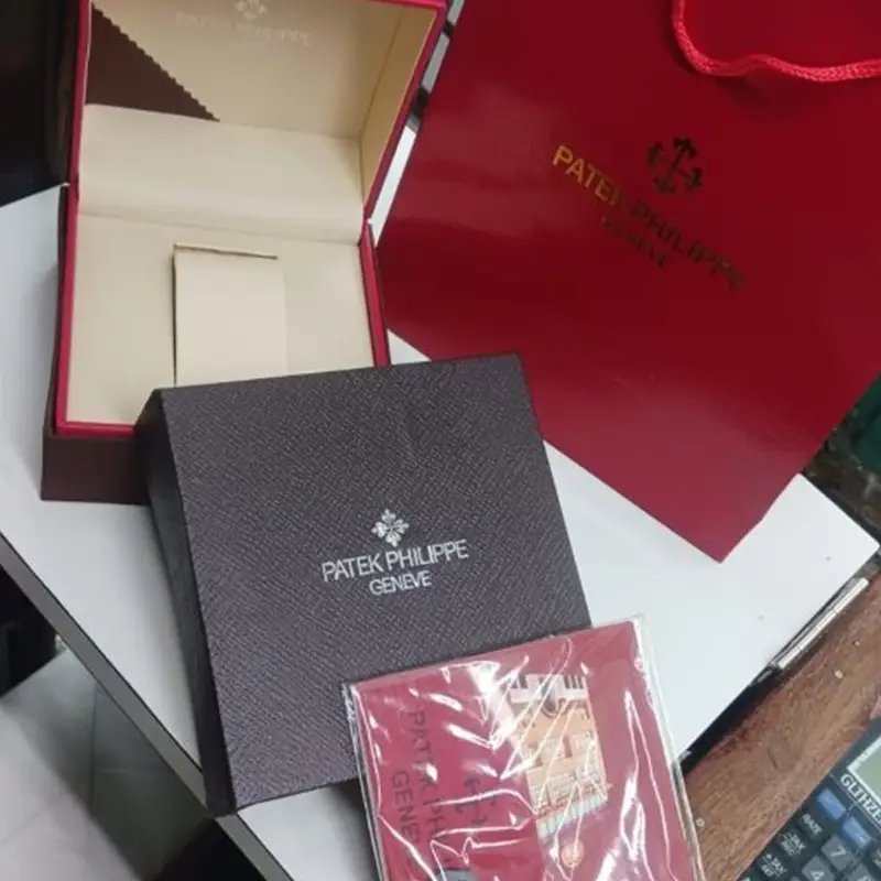 PATEK PHILIPPE AUTOMATIC PRIMIUM WATCH SHAHRUKH KHAN EDITION - View 3
