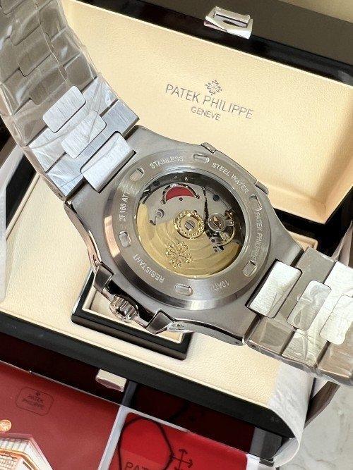 PATEK PHILIPPE AUTOMATIC CALENDAR EDITION PRIMIUM WATCH - View 5