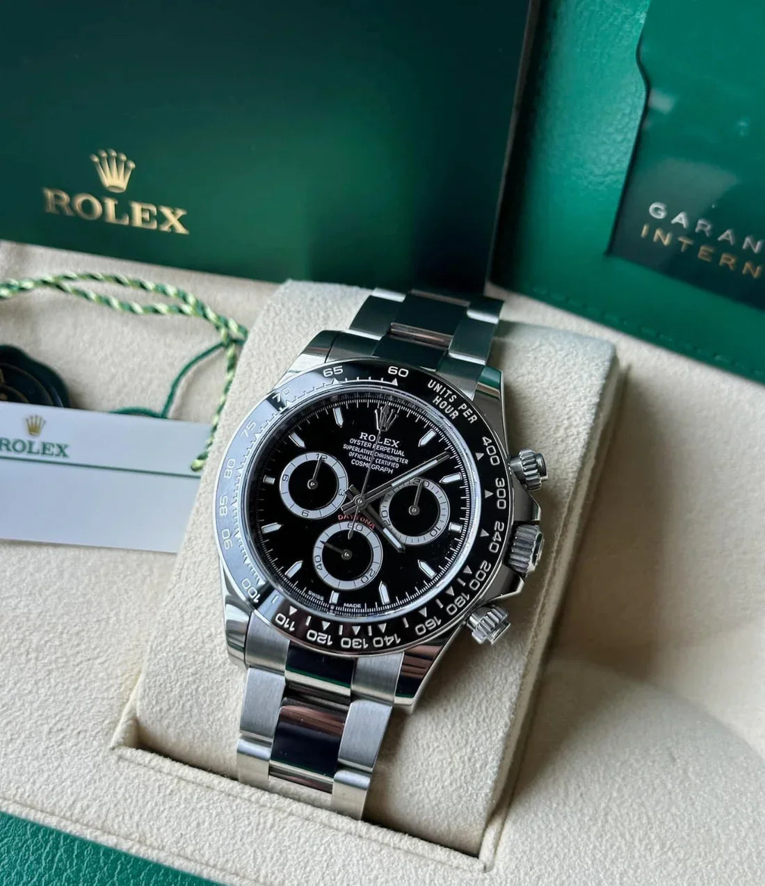 Rolex Cosmograph Daytona Black dial - View 5