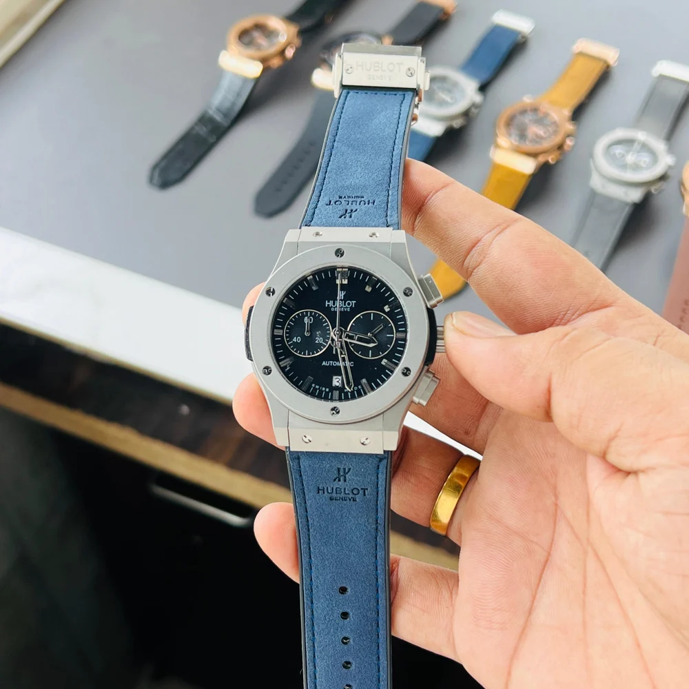 Hublot Big Bang Calendar Watch - View 4