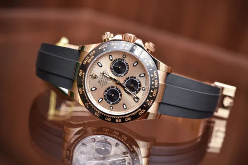 Rolex Cosmograph Daytona Golden and bright black dial - View 3