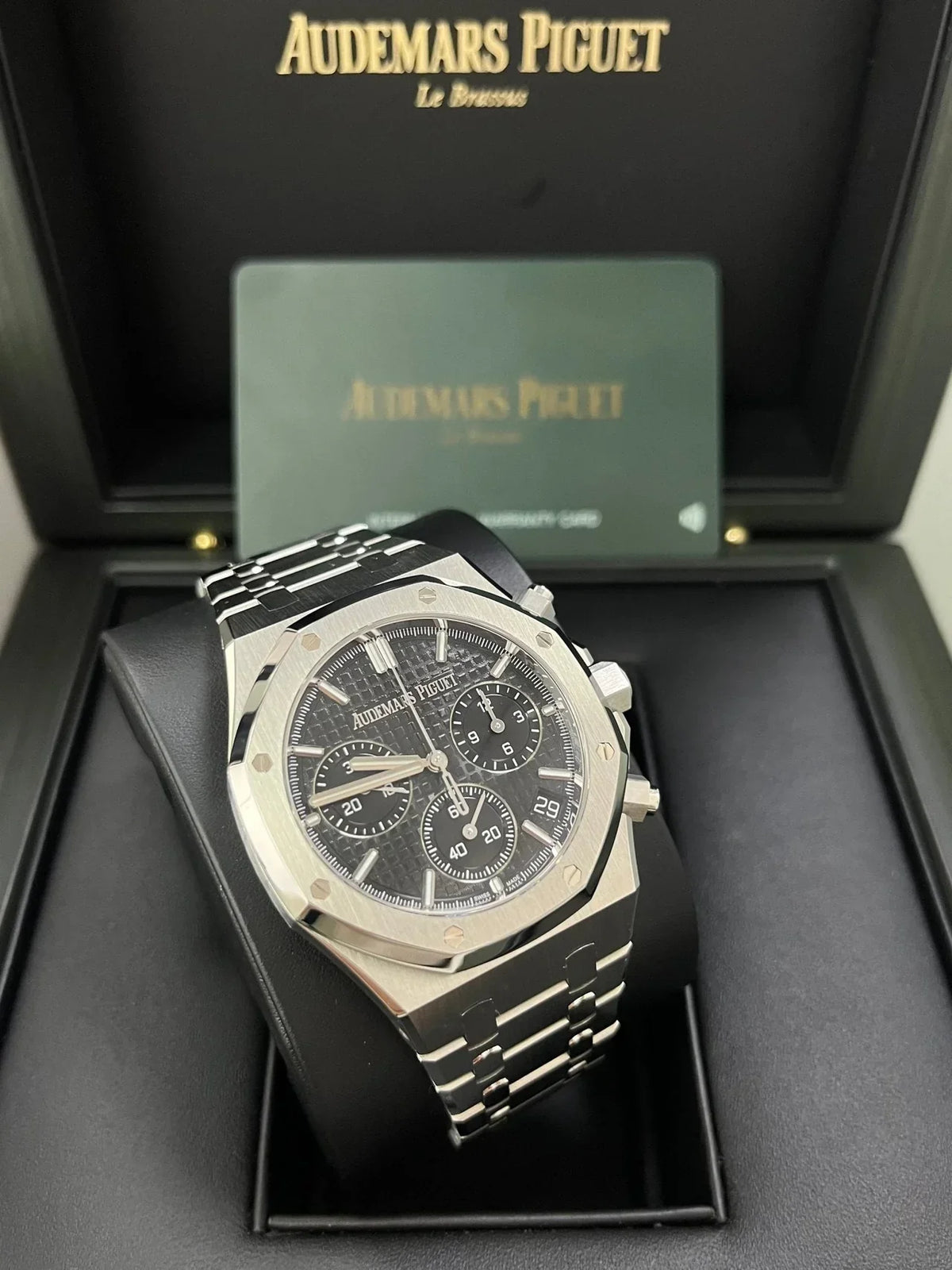 Audemars Piguet Royal Oak Chronograph - View 7