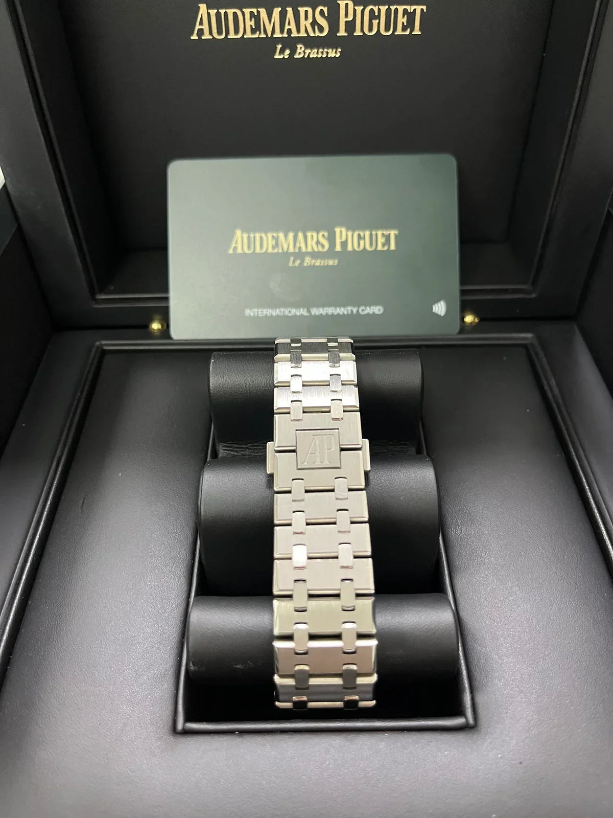 Audemars Piguet Royal Oak Chronograph - View 8
