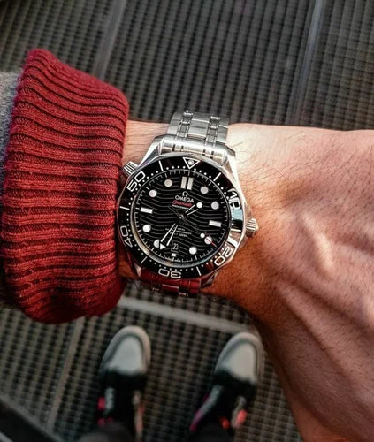 OMEGA SEA MASTER AUTOMATIC PRIMIUM WATCH - View 2