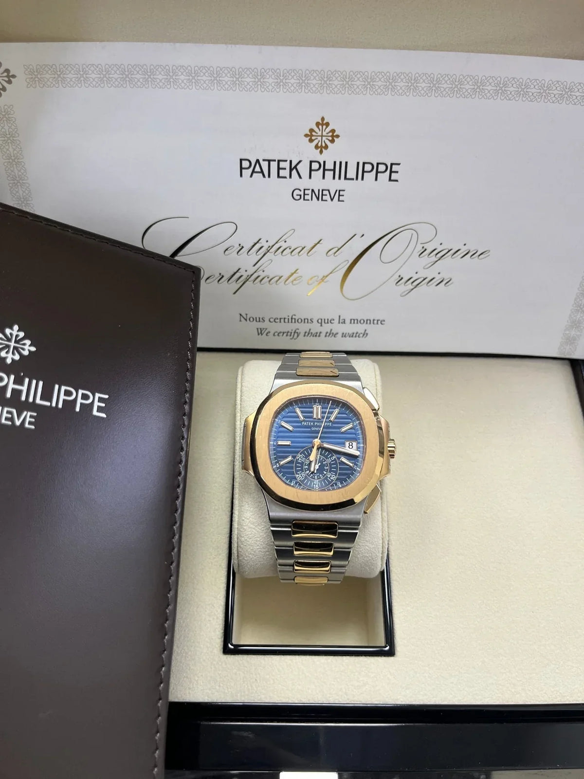 Patek Philippe Nautilus Gradient Dial - View 3
